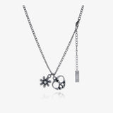 Ceekoo DAISY PENDANT CHAIN NECKLACE