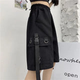 Ceekoo Streetwear  New Women's Summer Shorts Casual Ribbons Black Cargo Shorts For Girls Knee Length Pants with chain